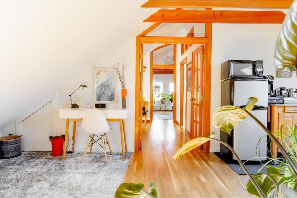 Urban Oasis In Hope Village Providence Exterior foto